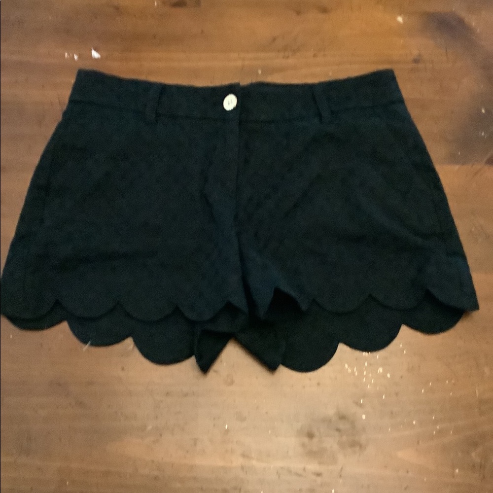 Crown and Ivy Black cute shorts. Never worn. Great material